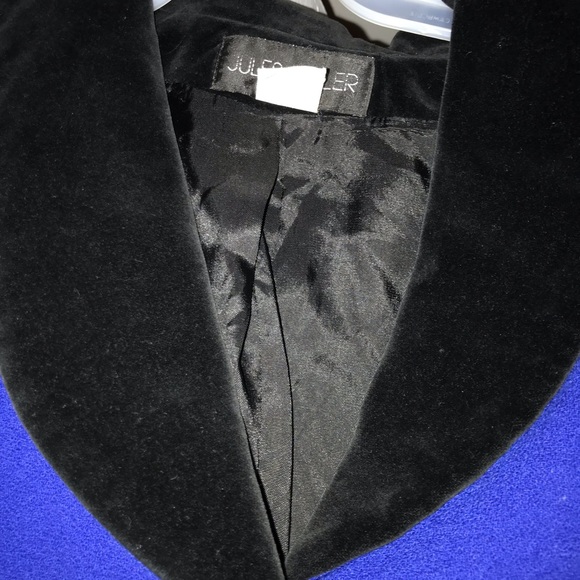 Elegant Royal Blue blazer with Black velvet trim - Picture 3 of 5